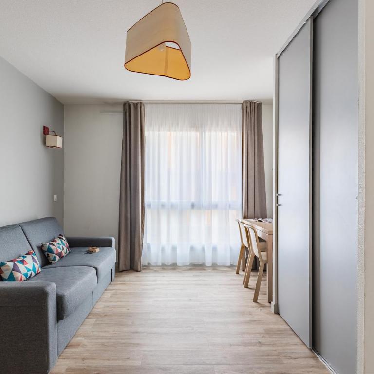 Appart'City Confort Perpignan Centre Gare - Grand Appartement - 3