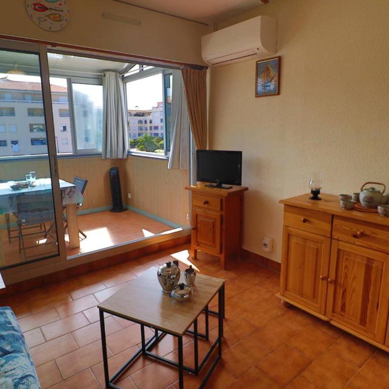 T2 à Sète avec climatisation et parking privé - FR-1-472-190 - Apartment - 14