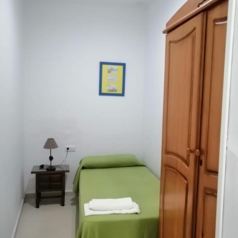 Piso centro de Cádiz - Apartamento de 2 dormitorios - 4