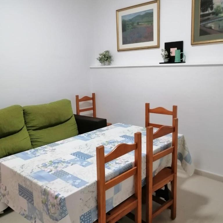 Piso centro de Cádiz - Apartamento de 2 dormitorios - 13