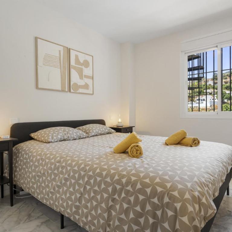 Rooftop Torrequebrada Holiday Apartment - Apartment with Terrace - 7