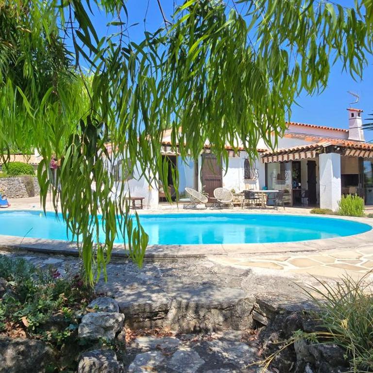 Villa de charme plain-pied piscine aperçu mer - Villa 3 Chambres - 13