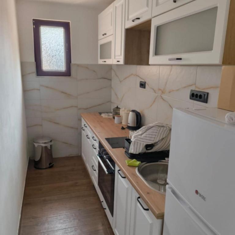 IN Zemun Gardos Apartment - One-Bedroom Apartment - 9