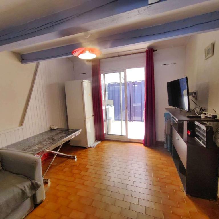 Charmant T2 Mezzanine dans la Pinède, 5 Pers, Piscine - FR-1-607-77 - Appartement (5 Adultes) - 18