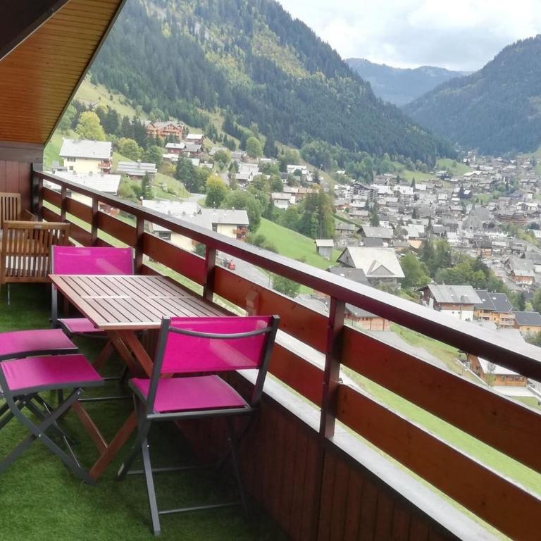 Chalet chaleureux à Châtel - Idéal 6 pers, 3 pièces, proche télésiège, WIFI, balcon sud, garage - FR-1-676-21 - Apartamento - 17