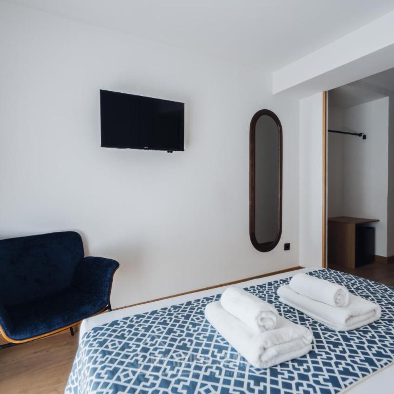 Hotel Central by MyHouseSpain - Habitación Doble - 7