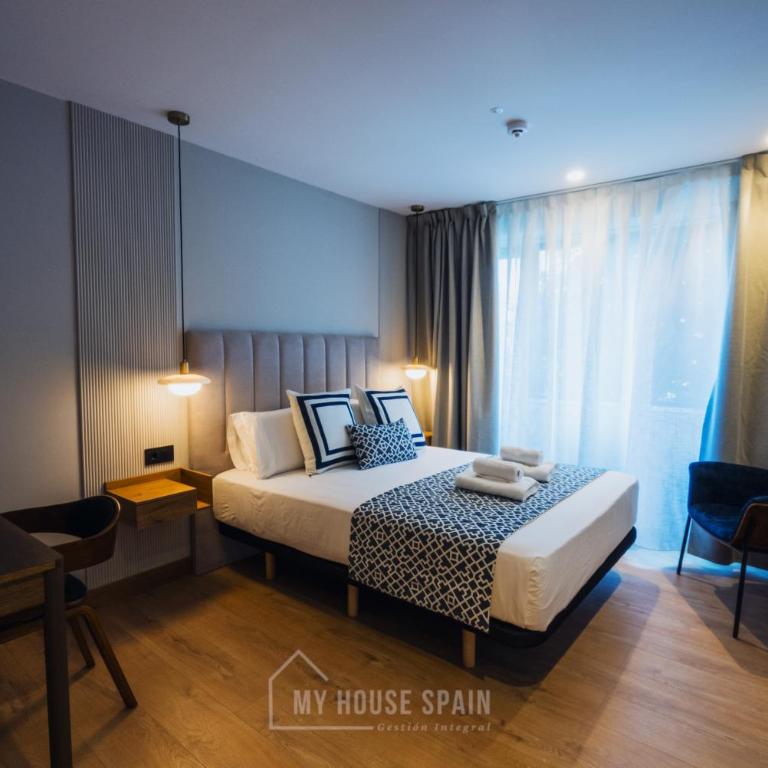 Hotel Central by MyHouseSpain - Habitación Doble - 1