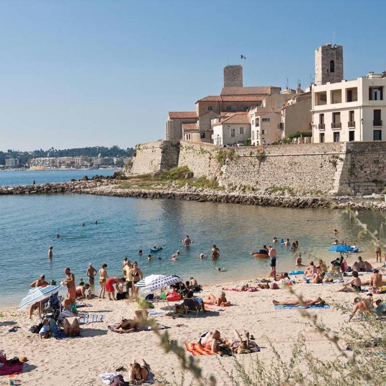 Studio Cap d Antibes Balcon vue mer - Studio avec Terrasse - 27