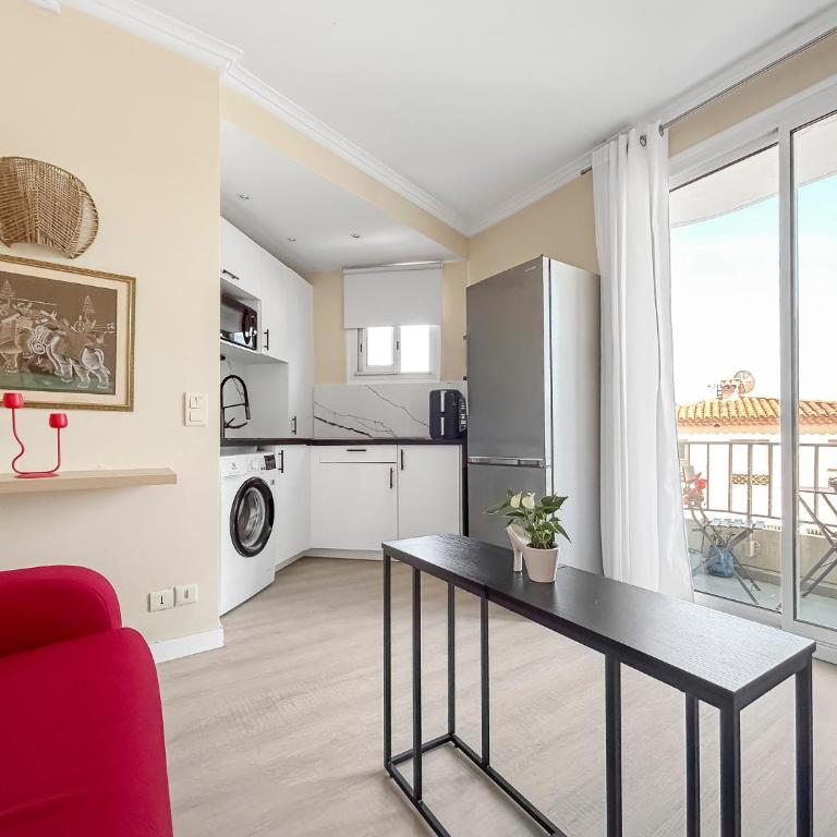 Studio Cap d Antibes Balcon vue mer - Studio avec Terrasse - 10