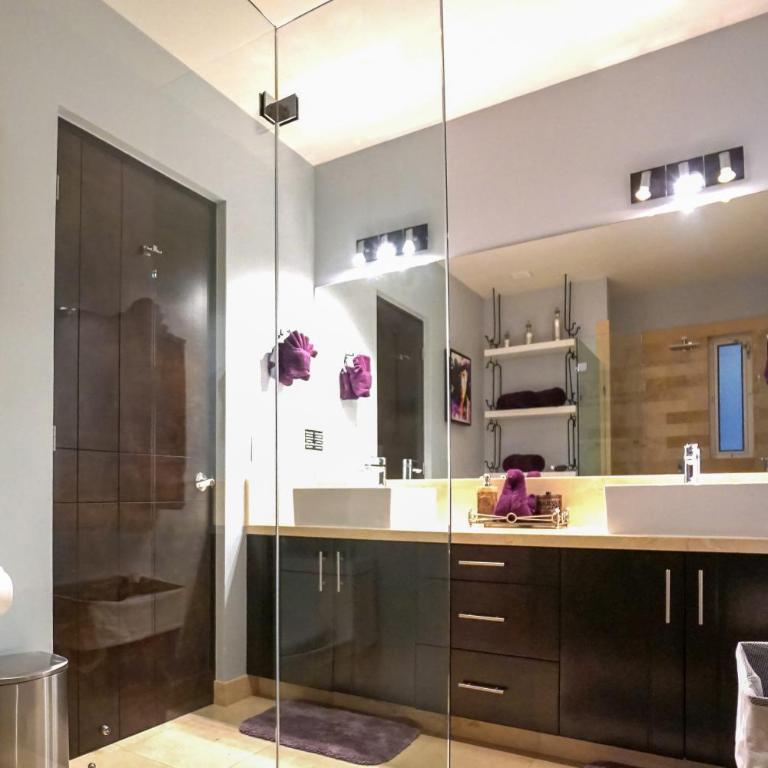 Luxe Mtn Top Retreat w/ Pool Access & Sea View! - Apartamento - 9