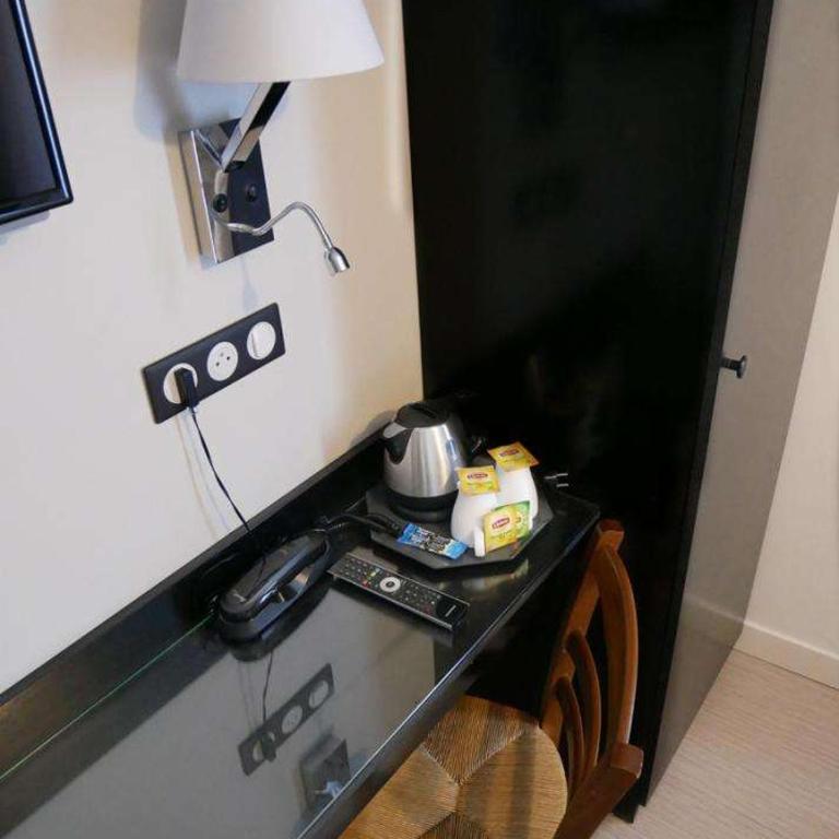 Bonséjour Montmartre - Habitación Doble con baño privado - 6