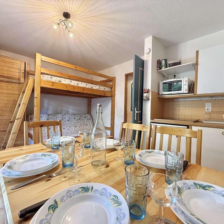 Appartement cosy à 500m du centre, 5 pers, terrasse, parking, casier à ski - Praz-sur-Arly - Appartement 1 Chambre - 2