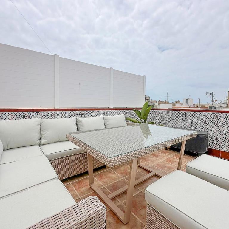 Sunny penthouse in the centre of Santa Pola - Apartamento de 2 dormitorios - 43