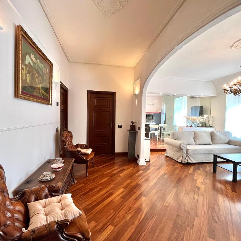 Attico Cavour - Appartamento Deluxe - 40