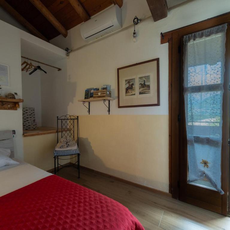 ROSINA HOUSE e CHALET - Camera Matrimoniale con Vista Lago - 6