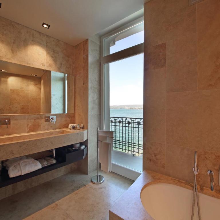 Hotel Bella Riva - Junior Suite con Terrazza - 14