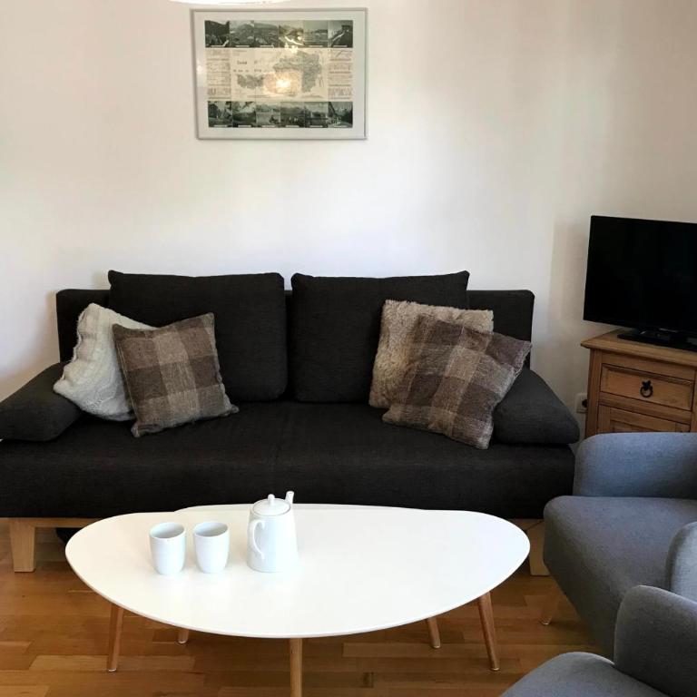 Manuela 12 - Apartment - 1