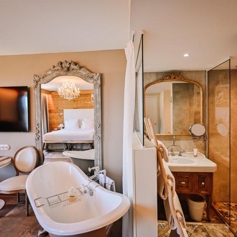 Le Hameau Des Pesquiers Ecolodge & Spa, Curio Collection By Hilton - Chambre Lit King-Size - 1