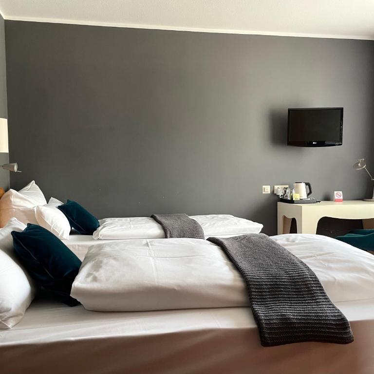 Hotel Tari - Standard Zweibettzimmer - 3