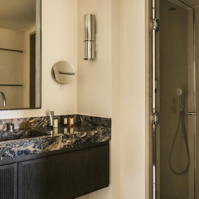 Mondovi Luxury Suites - Suite 1 Chambre Deluxe - 3