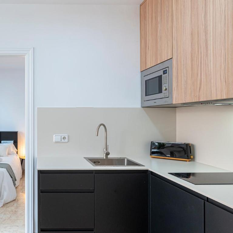 Cozy Apart In Fuengirola with Beach Views - Apartamento de 2 dormitorios - 6