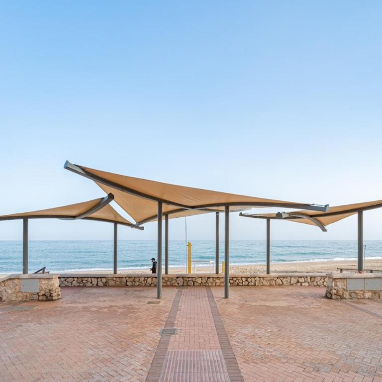 Cozy Apart In Fuengirola with Beach Views - Apartamento de 2 dormitorios - 16