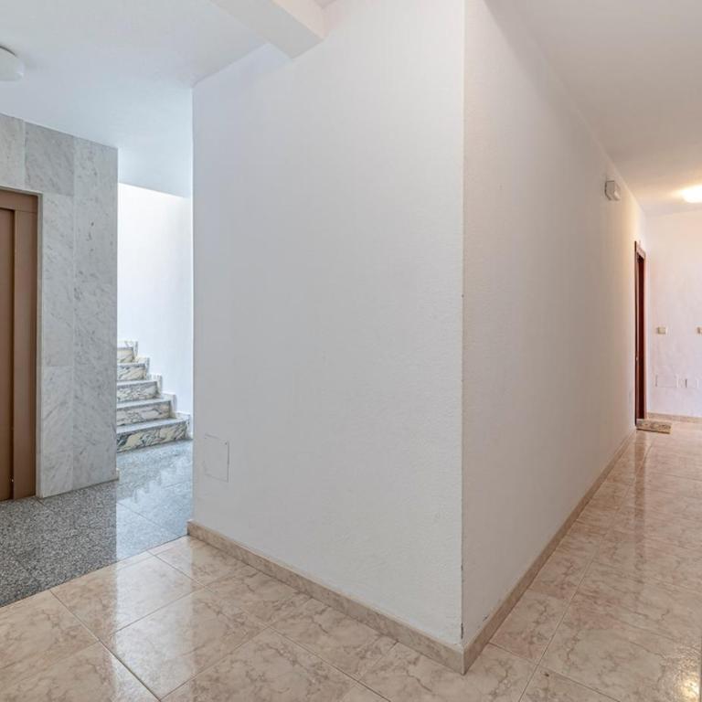 Cozy Apart In Fuengirola with Beach Views - Apartamento de 2 dormitorios - 26