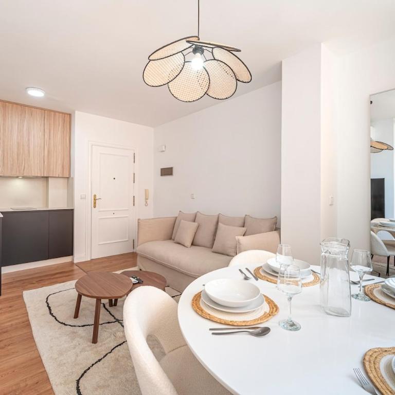 Cozy Apart In Fuengirola with Beach Views - Apartamento de 2 dormitorios - 45