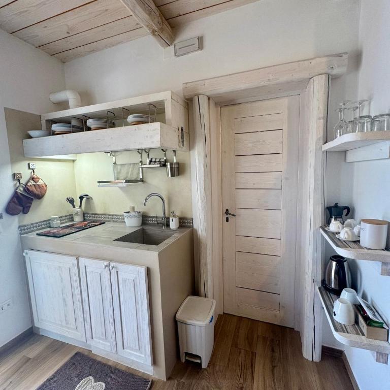 La linea dell'orizzonte - Appartamento Deluxe con 1 Camera da Letto e Vista Giardino - 7