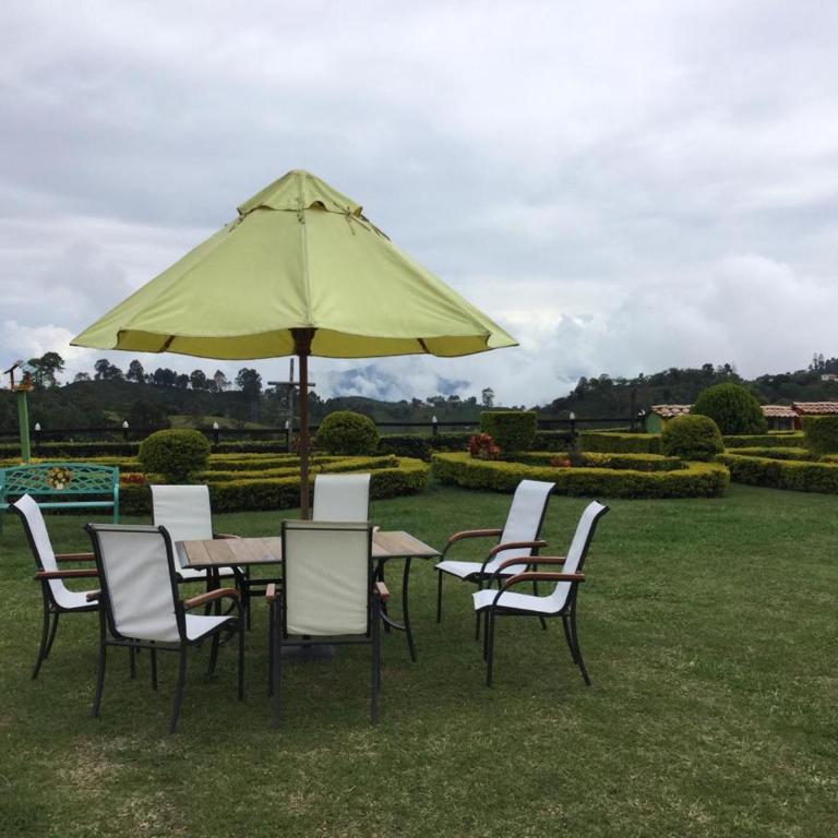 Espectacular finca en jerico con jacuzzi - Villa - 10