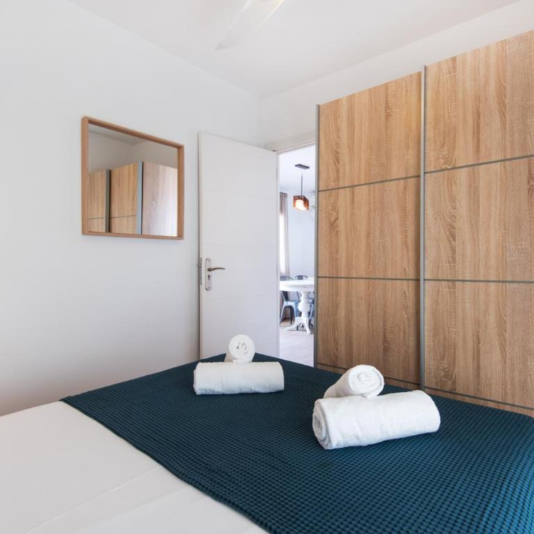 NEW 7th CORNER city center Apartment for groups - Apartamento - 27