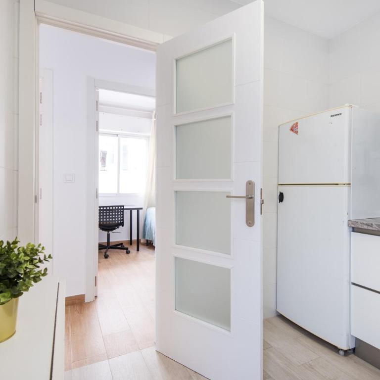 NEW 7th CORNER city center Apartment for groups - Apartamento - 21