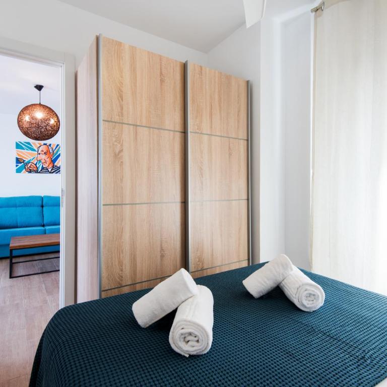 NEW 7th CORNER city center Apartment for groups - Apartamento - 26
