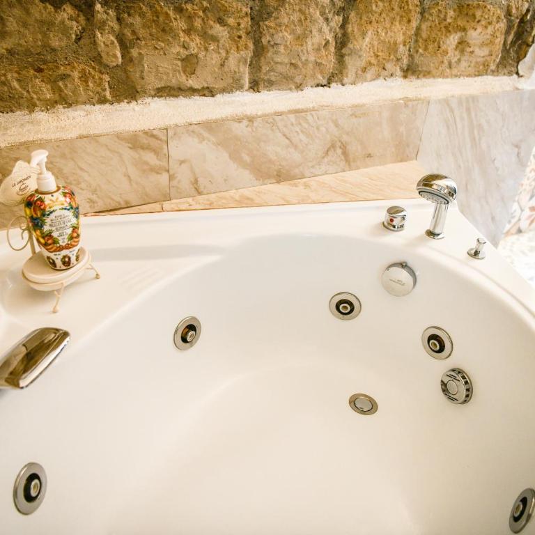 Le suite Vomero - Two-Bedroom Apartment - 55