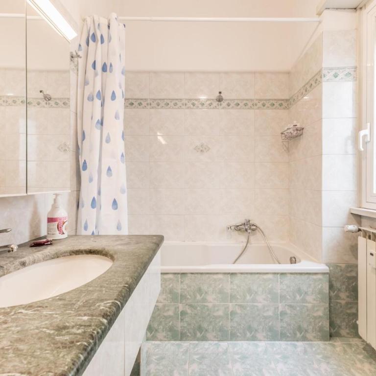 Guest House Ionio - Camera Matrimoniale con Bagno Privato - 13
