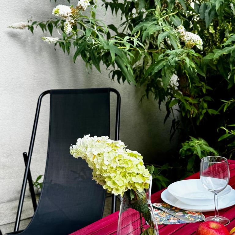 Terrace by BestChoice - FREE Parking - Self Check-in - Apartment - 6