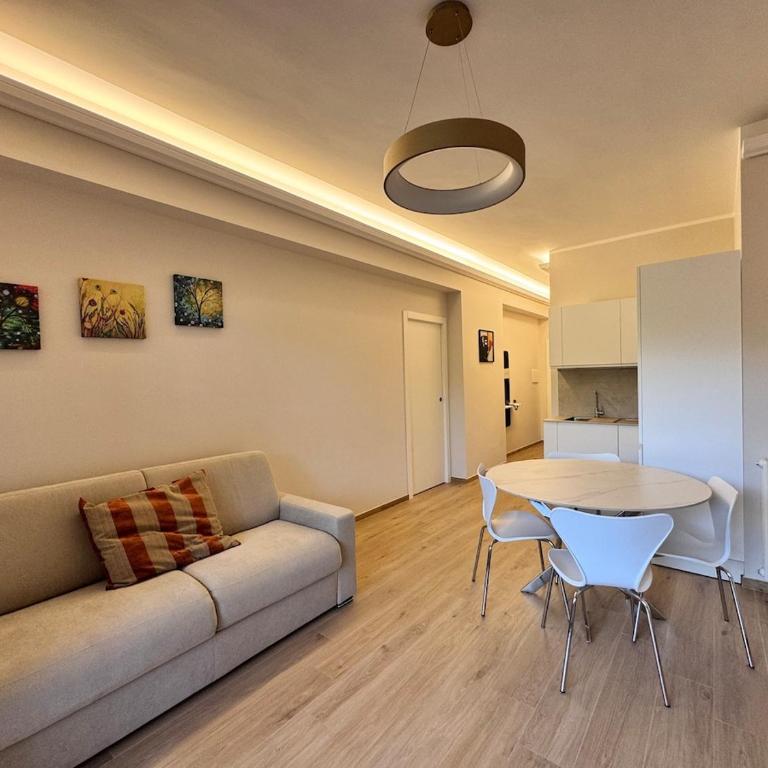 Luxury Apartment Metro Cornelia - Appartamento Superior con 1 Camera da Letto e Balcone - 10