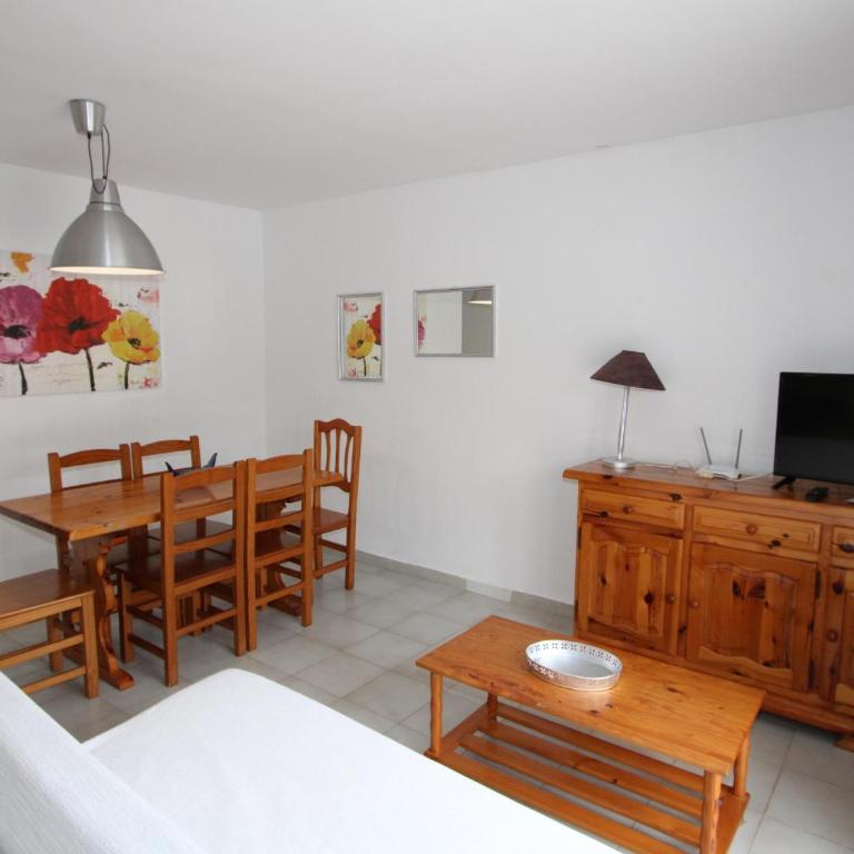Casa cerca del mar, wifi gratuito, aire opcional, piscina, mascotas aceptadas, playa para perros - ES-184-6 - Casa - 10