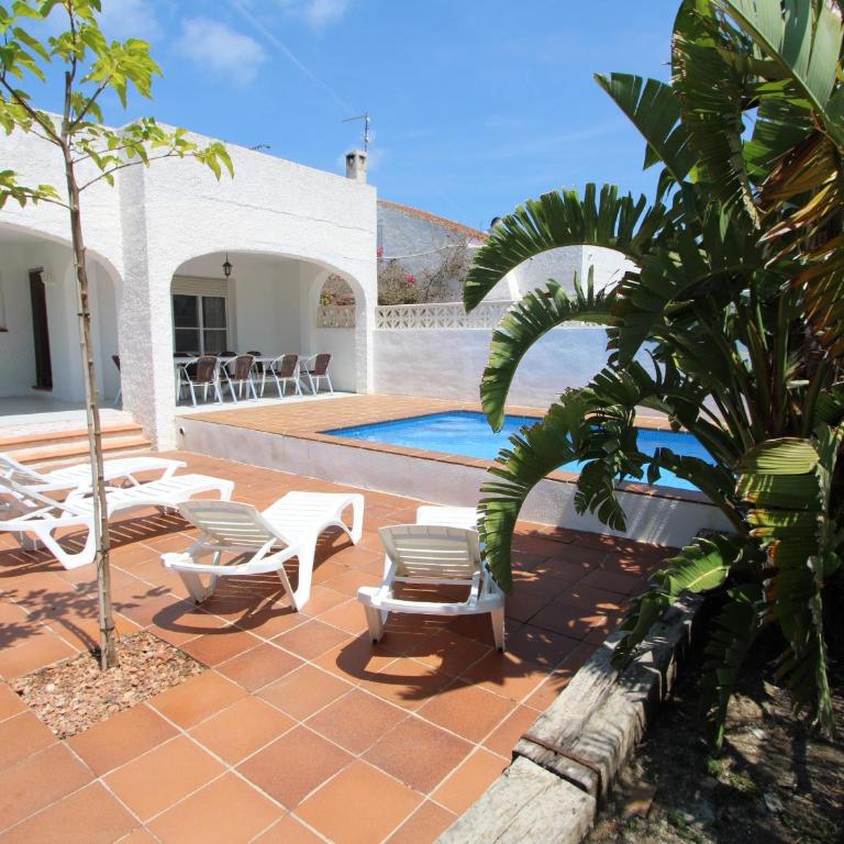 Casa con Piscina Privada, Cerca del Mar, WiFi Gratuito, Aire Opcional, Se Admiten Mascotas - ES-184-8 - Casa - 11