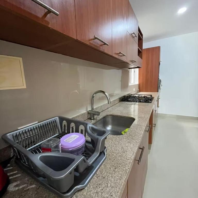 Amplio y cómodo apto para 6 a Max 12 personas con piscina privada en Laguna Club - Apartment - 2