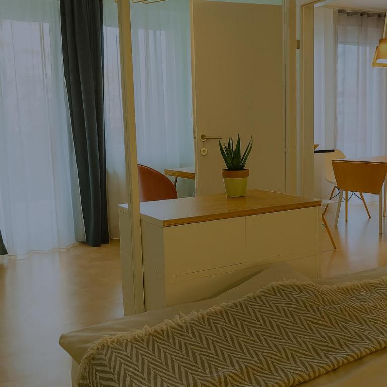Terrace by BestChoice - FREE Parking - Self Check-in - Apartment - 2