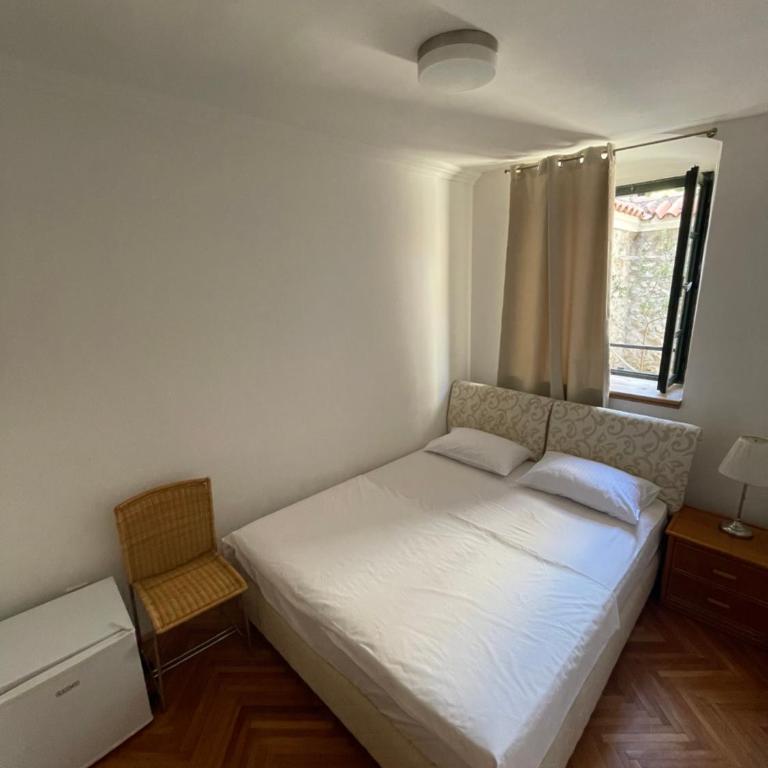 Old Town Herceg Novi Main Square - Four-Bedroom Luxury Apartment - 3
