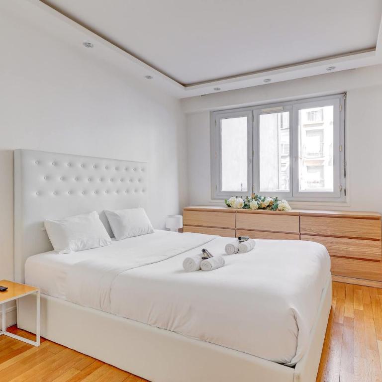 BM-Appartement chic avec terrasse - Champs-Elysees - Apartamento - 10