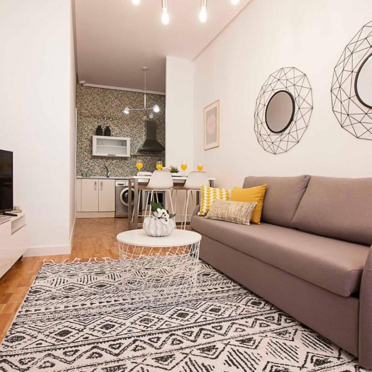 -MalagaSunApts-Mezquitilla Dream - Studio - 9