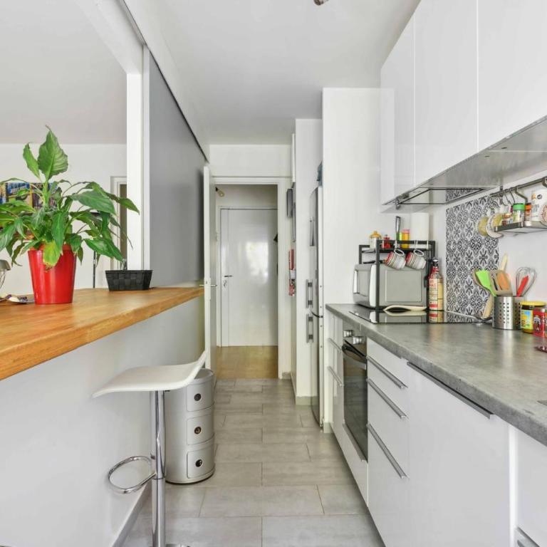 Bel appartement parisien proche Tour Eiffel - Appartement 1 Chambre - 11
