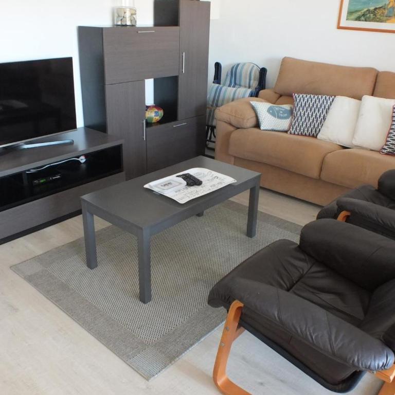 Apartamento a 50m de la playa con Wi-Fi y terraza, 2 dormitorios, 6 pers. - ES-204-26 - Apartment - 9