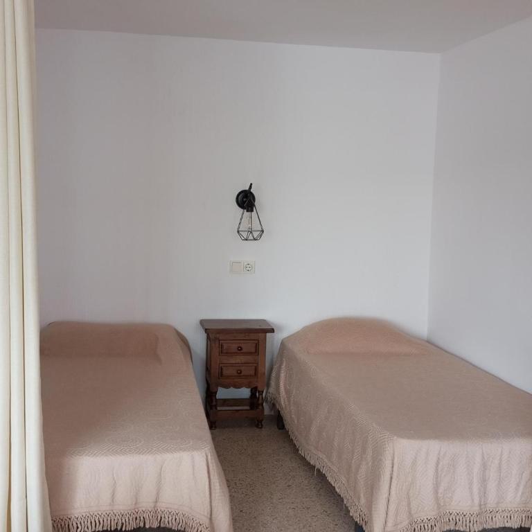 Apartamento en Roses: Terraza, Piscina, 6 Pers. - ES-204-74 - Apartment - 18