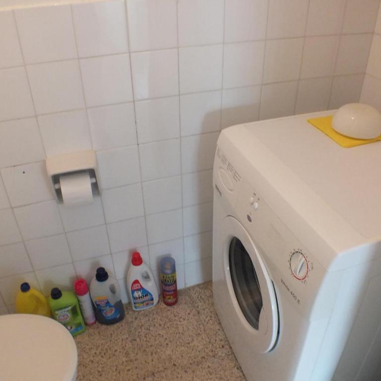 Apartamento en Roses: Terraza, Piscina, 6 Pers. - ES-204-74 - Apartment - 20