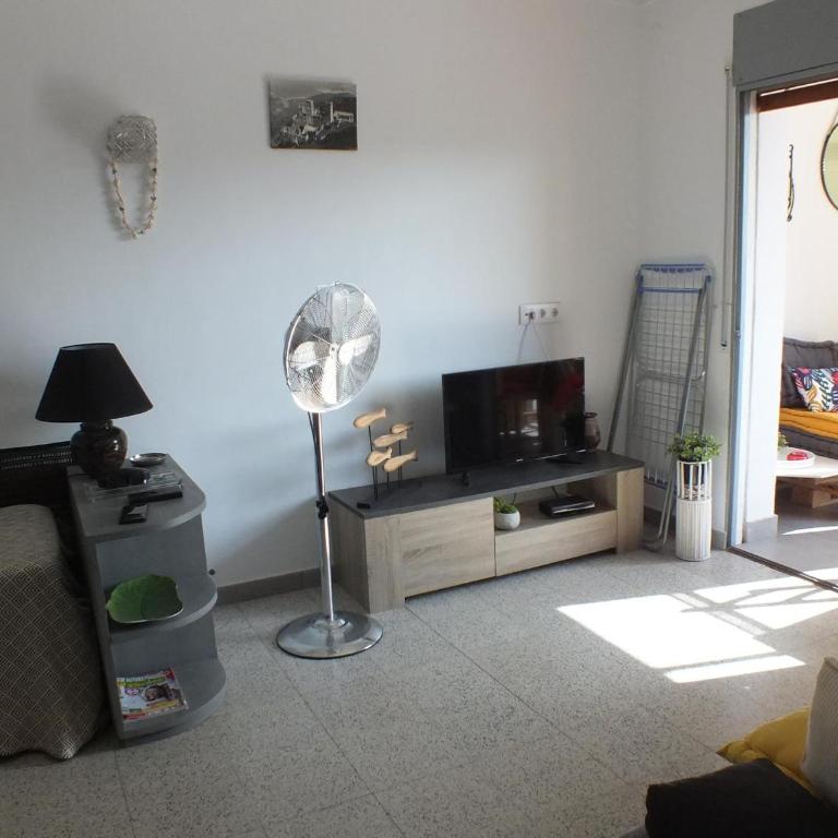 Apartamento Cerca de la Playa con Terraza y Parking en Roses, Costa Brava - ES-204-55 - Apartment - 10