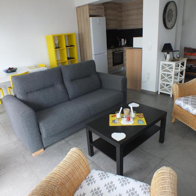 Apto 4 pers con piscina, aire acondicionado, cerca de la playa - Rosas - ES-204-66 - Apartment - 14